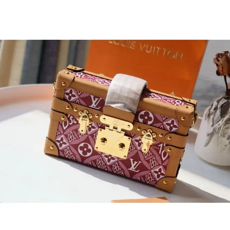 Fashionreps Bags 2102SH0017 LV 0520